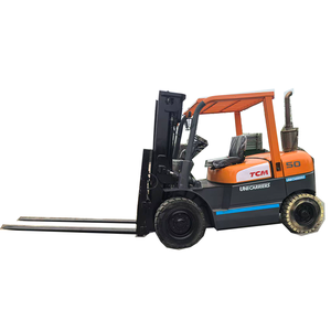 Chariot élévateur TCM 5 tonnes d'occasion, excellent prix, composants essentiels testés en usine : boîte de vitesses, pompe, moteur, roulement. Idéal pour mines, construction, ports. - Product Image 1