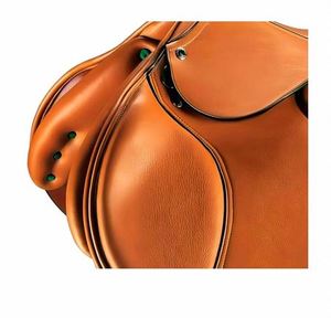 Silla de montar inglesa de asiento profundo para una asistencia segura durante la equitación y el entrenamiento, en oferta por exportador. - Product Image 6