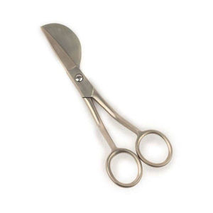 Ciseaux à ongles Premium Simple Beauty en acier inoxydable à pointe incurvée pour la coupe des ongles et des cuticules, outil de manucure avec logo personnalisé - Product Image 4