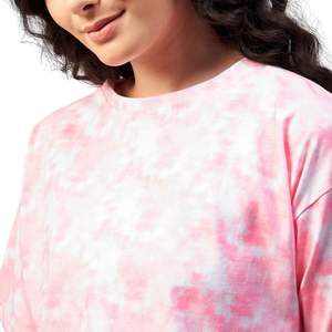 เสื้อครอปท็อปผู้หญิงสีชมพู ลายมัดย้อม แขนสั้นทรงโอเวอร์ไซส์ เสื้อยืดครอปแฟชั่นฤดูร้อน สตรีทแวร์ รับผลิตตามสั่ง ขายส่ง - Product Image 1