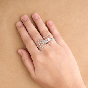 Anillo de Compromiso de Diamantes con Corte Esmeralda, Oro Sólido de 18K, Geométrico, de Lujo, para Mujer - Product Image 3