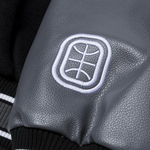 แจ็คเก็ตบอมเบอร์หนังแกะทรงเรโทรเทรนดี้แบรนด์ดัง สไตล์ไฮสตรีท สำหรับผู้ชายและผู้หญิง ผ้าแคนวาสผสมคอตตอน ใส่ได้ทั้งฤดูใบไม้ผลิ ฤดูใบไม้ร่วง และฤดูหนาว - Product Image 4