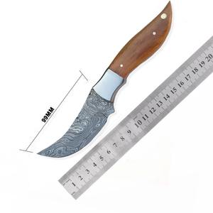 Couteau à lame fixe en acier Damas haut de gamme personnalisable, vente en gros OEM, avec étui en cuir et manche en bois pour usage extérieur - Product Image 3