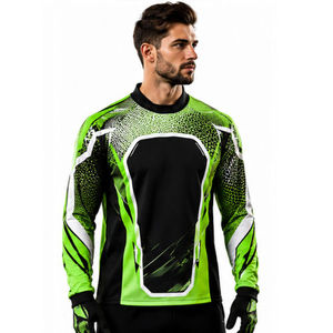 Maillot de football pour homme vert et noir, à manches longues, sublimé, anti-humidité, col montant, personnalisable avec le nom de l'équipe, coupe classique - Product Image 1
