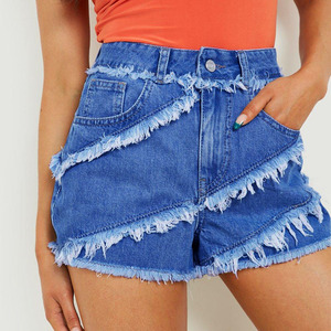 Shorts de Mezclilla Asimétricos de Cintura Alta para Mujer, con Bordes Deshilachados, Estilo Casual de Verano en Algodón Azul Desgastado - Product Image 1