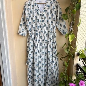 Vestido indio de algodón estampado a mano, 100% algodón, túnica con borlas bordadas, largo maxi, estilo casual para mujer. - Product Image 1