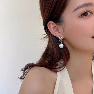 Boucles d'oreilles pendantes de style rétro, perle d'eau douce naturelle, argent pur S925 avec boutons à aiguille, boucles d'oreilles creuses à la mode - Product Image 2