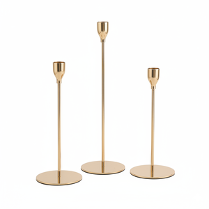 Porte-bougie en métal doré de style nordique moderne, support décoratif pour bougie de table de mariage, pour la décoration de la maison - Product Image 2