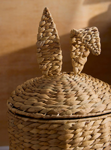 Cesta infantil clásica de jacinto de agua con diseño de conejo, cesta de almacenamiento funcional para ropa sucia, dormitorio y organización del hogar - Product Image 2