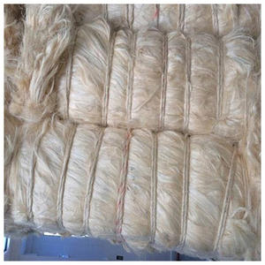 Fibres de sisal naturelles faites à la main, disponibles en sacs de 1 kg, adaptées aux magasins de fibres et aux projets scolaires et universitaires. - Product Image 5