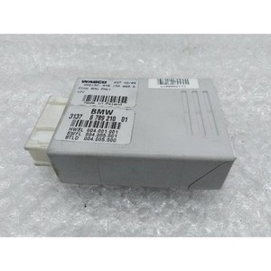 ECU และโมดูลคอมพิวเตอร์มือสองสำหรับรถยนต์ซีรีส์ 7 รุ่น 3137678921001 - Product Image 1