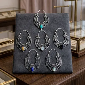 Pendientes de Aro de Plata Bañada en Plata India con Piedras Semipreciosas, Pendientes de Piedra de Latón Estilo Boho Chic, Joyería Minimalista para Uso Diario - Product Image 1