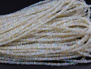 Perles d'opale éthiopienne naturelle multicolore, opale à reflets multiples, en forme de copeaux lisses, environ. 3 MM 16 pouces de longueur - Product Image 3