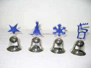 Conception durable de flocon de neige en métal en laiton suspendu ornement de Noël cadeau et décor de coulée durables - Product Image 5