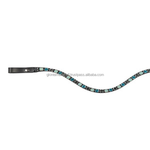 Diadema para caballo de cuero genuino de diseño en forma de U, de alta calidad, con una hilera de cristales de colores y cadena de metal. - Product Image 3