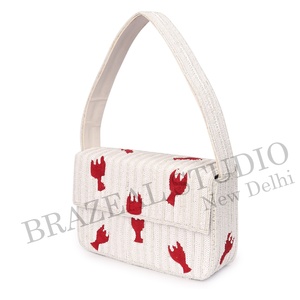 Nuevo Bolso de Hombro de Diseño para Mujer con Cuentas y Patrón Geométrico, para Novias, con Logotipo Personalizado, Correa Única, Satinado, a la Moda - Product Image 6