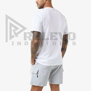 Ensemble décontracté d'été pour homme : T-shirt noir en coton tissé à col rond imprimé numériquement et short kaki avec logo frontal – Nouvelle collection tendance - Product Image 5