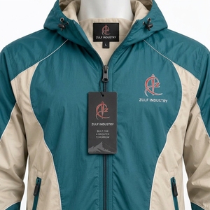 Chaqueta Impermeable Personalizada con Cuello Alto y Capucha, Chaquetas para Hombre OEM, Chaqueta Cortavientos Ligera e Impermeable para Hombre - Product Image 4