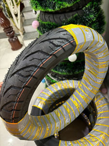 Pneu de scooter KUMA K239 13-14 pouces sans chambre à air, haute adhérence, durable, meilleur rapport qualité-prix pour le marché urbain asiatique et mondial - Product Image 5