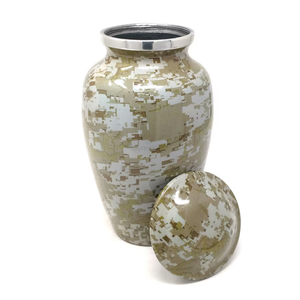 Urna Funeraria de Camuflaje Digital Personalizable para Adultos con Tapa Metálica y Acabado Mate - Product Image 2