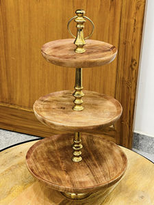 Soporte de Madera Premium para Pasteles, Ideal para Exhibición en Panaderías y Celebraciones Familiares, Ofrece una Construcción Duradera y una Solución para Servir - Product Image 2