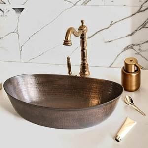 Lavabo de Cobre Inspirado en la Herencia, Hecho a Mano, con Textura Rica y Carácter Artístico Tradicional - Product Image 4