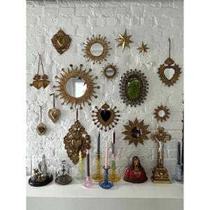 Espejo de pared de metal redondo vintage color solar para fines decorativos - Product Image 2