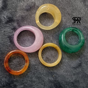 Anillos de Resina con Efecto Mármol de Lujo, Modelo con Patrón, Hechos a Mano, Personalizables, Colección de Joyería Moderna y Contemporánea - Product Image 2