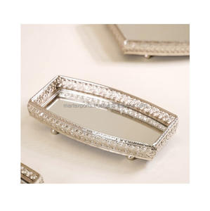 Plateau de service en métal de qualité supérieure fabriqué à la main plateau finition antique avec poignées idéal pour la cuisine, la salle à manger, la maison et le bureau - Product Image 6