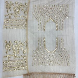 AARIKA TEXTILE Saree en tissu filet style Bollywood, broderie multi-fils et sequins épais de 5 mm, avec blouse de créateur, pallu et zalar, séchage rapide - Product Image 2