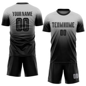เสื้อฟุตบอลผู้ชายสั่งทำพร้อมโลโก้แบบขายส่ง พิมพ์ลายดิจิทัล ผ้าฝ้าย 100% ระบายอากาศได้ดี แขนสั้น ชุดสำหรับใส่ฤดูร้อนและฤดูหนาว - Product Image 6