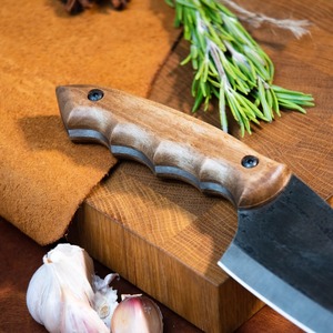 มีดครัว SAZ ENTERPRISES ทำมือ ใช้ได้ทั้งมือซ้ายและขวา ใบมีดเหล็กกล้าคาร์บอน 7 นิ้ว ด้ามไม้วอลนัท พร้อมปลอกหนัง - Product Image 3