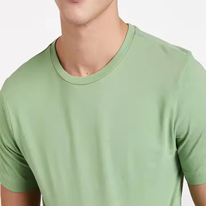 T-shirt unisexe surdimensionné en coton 100% 230 g/m² avec impression graphique personnalisée, manches courtes, idéal pour un usage quotidien. - Product Image 6