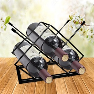 Moderno Exhibidor de Vino de Alambre, Diseño de Hierro Negro, Organizador de Botellas de Vino Pequeño para Mostrador - Product Image 2