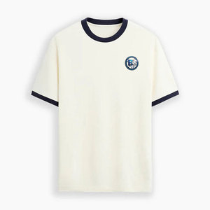 T-shirt pour homme en coton 100% de qualité supérieure, offrant un look épuré et simple, respirant et confortable toute la journée - Product Image 1