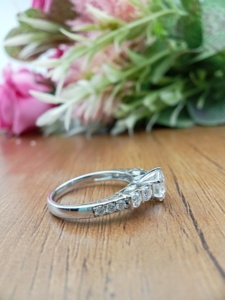 Anillo de Compromiso y Boda D'VINS JEWELS, Diseño Redondo Moderno, Corte Brillante, Color D, Blanco, Plateado, Dorado, Certificado - Product Image 5