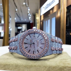 นาฬิกาดำน้ำผู้ชายแบบกลไกคุณภาพสูงสั่งทำขายส่ง ประดับเพชรโมอิสซาไนต์และเพชรแท้ พร้อมเครื่องทดสอบเพชร  กันน้ำได้ - Product Image 3