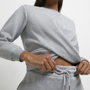 Ensemble 2 pièces personnalisé pour femme : Sweat-shirt et pantalon évasé – Collection Automne 2025 – Tenue décontractée pour femme - Product Image 4