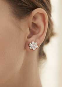 Pendientes de Oro Rosa con Diseño Floral, Diamantes Redondos de Corte Brillante, Modernos, Certificados por IGI, Chapados en Oro para Mujer, Joyería de Regalo - Product Image 4