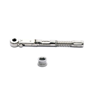 Juego de Llaves Dinamométricas de Acero Inoxidable para Implantes Dentales, Calidad Alemana Superior, 10.5 MM, 10 a 50 LHI, con Puntas - Product Image 4