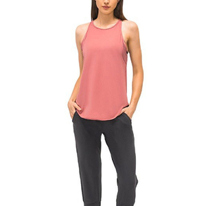 Top Deportivo de Cuello Alto y Espalda Cruzada en Color Rosa Polvoriento para Mujer, con Dobladillo Curvo, para Gimnasio, Yoga y Entrenamiento de Verano 2026 - Product Image 3