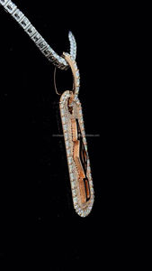 Precio de fábrica más bajo al por menor Totalmente helado Hip Hop Rose Gold Plated Jewelry 925 Silver Moissanite Diamond Tag Pendant Set - Product Image 2