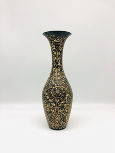 Jarrón de Metal Indio con Grabado Floral Negro y Dorado, Hecho a Mano, Jarrón Decorativo de Lujo para Decoración del Hogar y Hoteles - Product Image 6