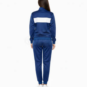 Survêtement de sport pour femme de haute qualité, léger, avec fermeture éclair et coupe flexible, idéal pour l'exercice et le fitness. - Product Image 2