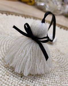 Panier de rangement en rotin avec pompon crème décoratif, décoration intérieure bohème, panier rond suspendu pour salle de bain - Product Image 6