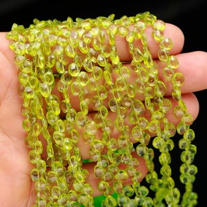 Perlas de Peridoto Verde Natural en Forma de Corazón con Brillo Claro y Aspecto Rústico para Collares, Joyería DIY, Manualidades, Piedras Preciosas - Product Image 3