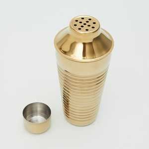 Shaker à cocktails en acier inoxydable à double paroi isolé, vente en gros, ensemble d'outils de bar pour boissons froides, margaritas et cocktails artisanaux - Product Image 1