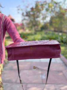 Nouveauté : Sac fourre-tout en cuir sculpté à la main avec franges, élégant et tendance, grande taille, haute qualité, pour femme - Product Image 5