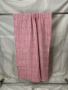 Colcha Kantha de Algodón Ecológico Cosida a Mano con Estampado Floral Rosa para Todas las Estaciones - Product Image 6