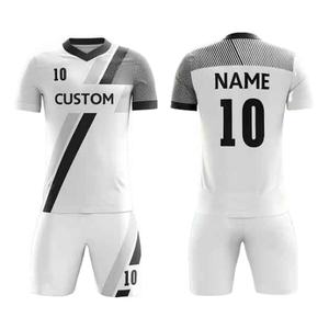 Maillots et hauts de football en polyester respirant à impression numérique, personnalisables avec noms et logos d'équipe, devant et dos, tailles adultes pour hommes - Product Image 1